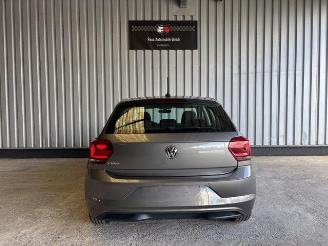 Volkswagen Polo VI 1.0 TSI Comfortline DSG / Navigation picture 5
