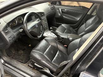 Volvo S-60 2.4D Momentum picture 21