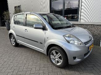 Daihatsu Sirion 1.0 12V Premium picture 2