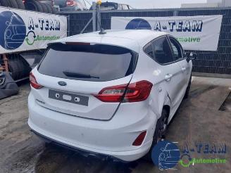Vrakbiler auto Ford Fiesta Fiesta 7, Hatchback, 2017 1.0 EcoBoost 12V 100 2019/1