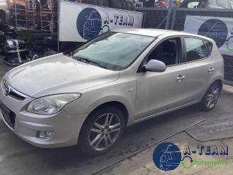 Hyundai I-30 i30 (FD), Hatchback, 2007 / 2011 1.6 CVVT 16V picture 5