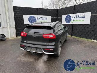 Vrakbiler auto Kia Niro Niro I (DE), SUV, 2016 / 2022 1.6 GDI Hybrid 2017/11