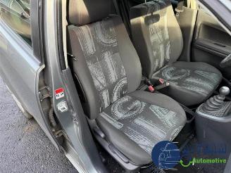 Opel Agila Agila (B), MPV, 2008 / 2014 1.0 12V picture 16