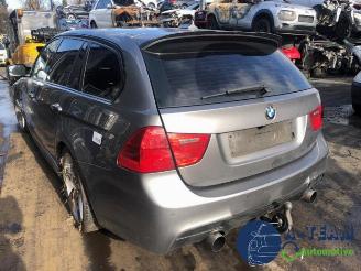Coche siniestrado BMW 3-serie 3 serie Touring (E91), Combi, 2004 / 2012 335d 24V 2010/4