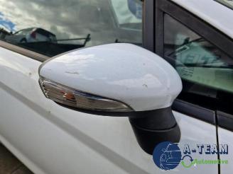 Ford Fiesta Fiesta 6 (JA8), Hatchback, 2008 / 2018 1.4 16V picture 14