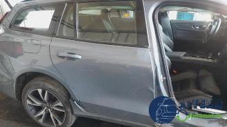 Volvo V-60 V60 II (ZW), Combi, 2018 2.0 B4 16V Mild Hybrid Geartronic picture 14