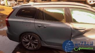 Volvo V-60 V60 II (ZW), Combi, 2018 2.0 B4 16V Mild Hybrid Geartronic picture 13