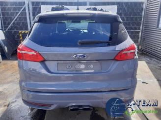 disassembly passenger cars Ford Focus Focus 3 Wagon, Combi, 2010 / 2020 2.0 ST EcoBoost 16V 2016/5