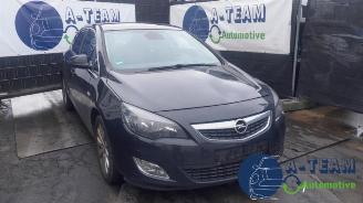 Opel Astra Astra J (PC6/PD6/PE6/PF6), Hatchback 5-drs, 2009 / 2015 1.7 CDTi 16V EcoFLEX 130 picture 1