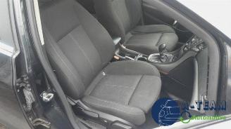 Opel Astra Astra J (PC6/PD6/PE6/PF6), Hatchback 5-drs, 2009 / 2015 1.7 CDTi 16V EcoFLEX 130 picture 21