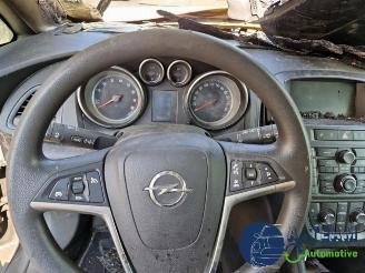 Opel Astra Astra J Sports Tourer (PD8/PE8/PF8), Combi, 2010 / 2015 1.4 Turbo 16V picture 29