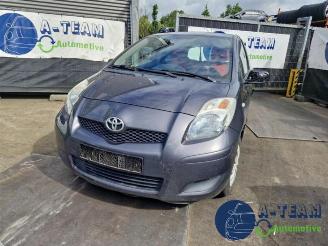 Uttjänta bilar auto Toyota Yaris Yaris II (P9), Hatchback, 2005 / 2014 1.0 12V VVT-i 2009/2