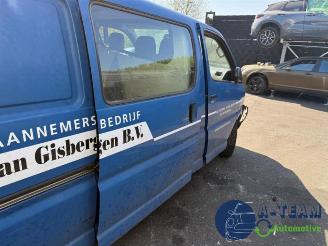 Toyota Hi-Ace  picture 9