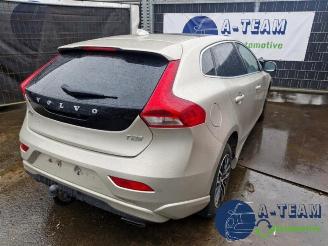 Uttjänta bilar auto Volvo V-40 V40 (MV), Hatchback 5-drs, 2012 / 2019 1.5 T2 16V Geartronic 2017/1