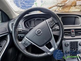 Volvo V-40 V40 (MV), Hatchback 5-drs, 2012 / 2019 1.5 T2 16V Geartronic picture 18