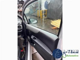 Toyota Yaris Yaris III (P13), Hatchback, 2010 / 2020 1.0 12V VVT-i picture 17