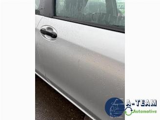 Toyota Yaris Yaris III (P13), Hatchback, 2010 / 2020 1.0 12V VVT-i picture 13