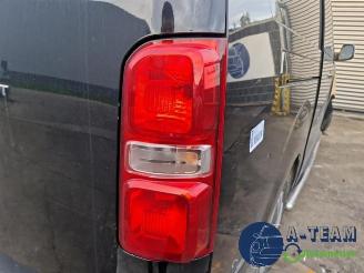 Peugeot Expert Expert (V1/VA/VB/VE/VF/VT/VY), Van, 2016 2.0 Blue HDi 180 16V picture 8