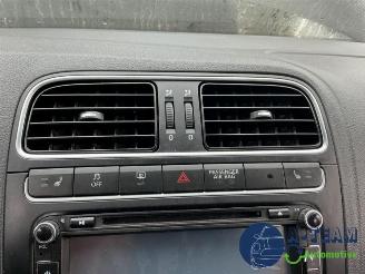 Volkswagen Polo Polo V (6R), Hatchback, 2009 / 2017 1.4 16V picture 29