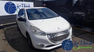 Peugeot 208 208 I (CA/CC/CK/CL), Hatchback, 2012 / 2019 1.4 HDi picture 1
