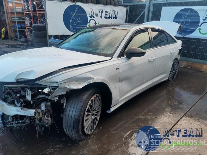 Audi A6 A6 (C8), Sedan, 2018 2.0 16V 55 TFSI E Quattro