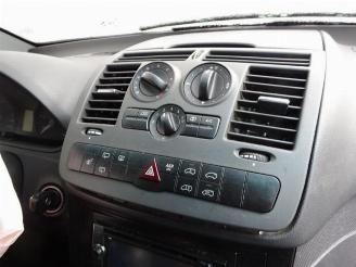 Mercedes Vito Vito (639.7), Bus, 2003 / 2015 2.2 116 CDI 16V Euro 5 picture 10