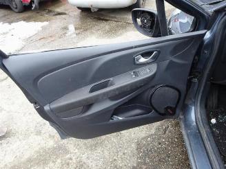 Renault Clio Clio IV Estate/Grandtour (7R), Combi 5-drs, 2012 / 2021 0.9 Energy TCE 90 12V picture 5