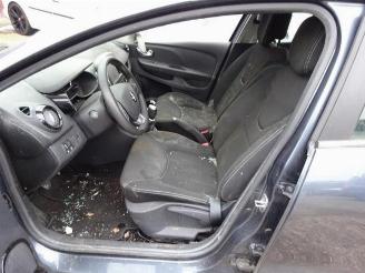 Renault Clio Clio IV Estate/Grandtour (7R), Combi 5-drs, 2012 / 2021 0.9 Energy TCE 90 12V picture 7