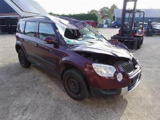 Salvage car Skoda Yeti Yeti (5LAC), SUV, 2009 / 2017 2.0 TDI 16V 4x4 2010/1