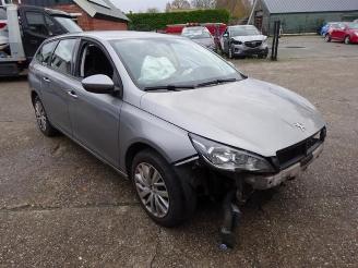demontáž osobní automobily Peugeot 308 308 SW (L4/L9/LC/LJ/LR), Combi 5-drs, 2014 / 2021 1.6 BlueHDi 120 2014/6