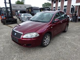 Fiat Croma Croma (194), Hatchback, 2005 / 2011 2.2 MPI 16V picture 2