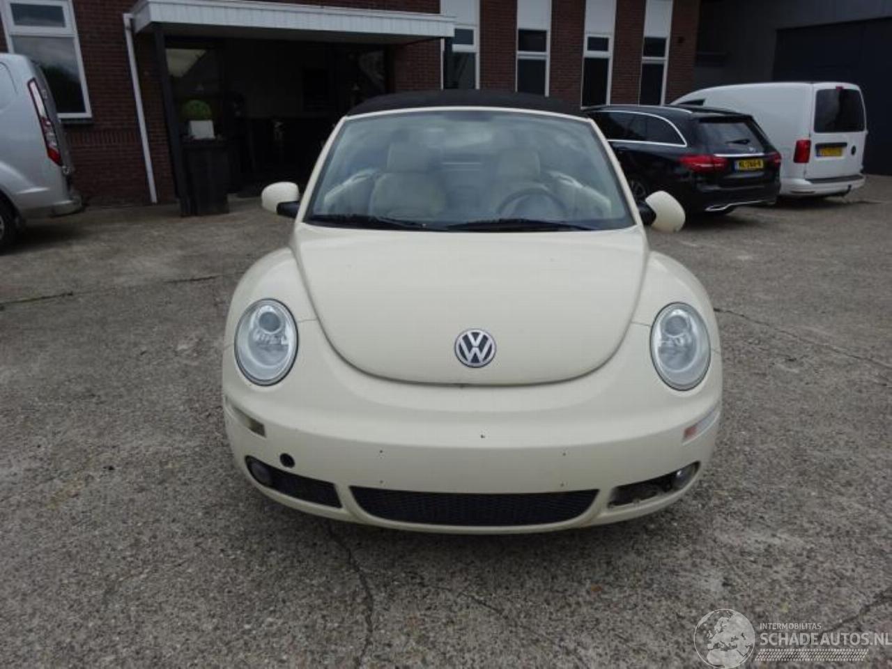 Volkswagen Beetle New Beetle (1Y7), Cabrio, 2002 / 2010 1.6