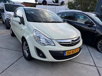 Opel Corsa 1.3 cdti picture 1