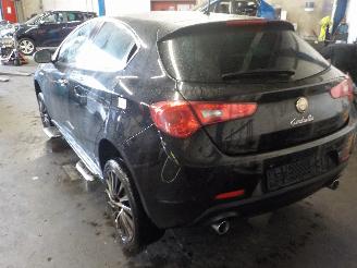 Alfa Romeo Giulietta Giulietta (940) Hatchback 2.0 JTDm 16V 175 TCT (940.B.4000) [129kW]  (=
11-2013/...) picture 3