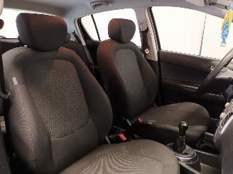 Hyundai I-20 i20 Hatchback 1.2i 16V (G4LA) [57kW]  (09-2008/12-2012) picture 16