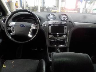 Ford Mondeo Mondeo IV Sedan 2.3 16V (SEBA(Euro 4)) [118kW]  (07-2007/01-2015) picture 5