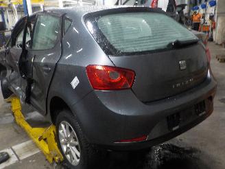 Seat Ibiza Ibiza IV (6J5) Hatchback 5-drs 1.4 16V (CGGB) [63kW]  (03-2008/05-2015=
) picture 4