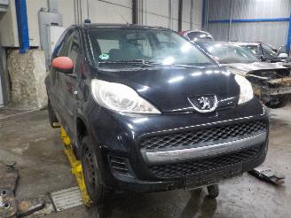 Peugeot 107 107 Hatchback 1.0 12V (384F(1KR)) [50kW]  (06-2005/05-2014) picture 2