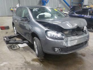 Volkswagen Golf Golf VI (5K1) Hatchback 1.2 TSI BlueMotion (CBZB) [77kW]  (11-2008/11-=
2012) picture 2