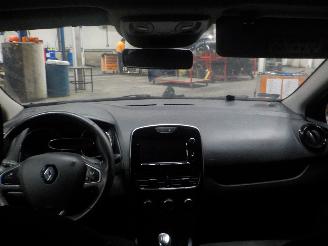 Renault Clio Clio IV (5R) Hatchback 0.9 Energy TCE 75 12V (H4B-408) [56kW]  (10-201=
8/03-2019) picture 5