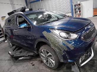 Kia Niro Niro I (DE) SUV 1.6 GDI Hybrid (G4LE) [104kW]  (09-2016/08-2022) picture 2