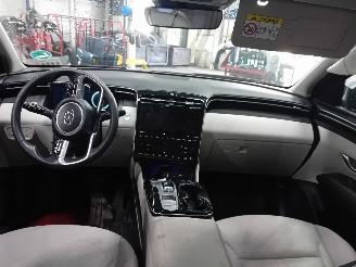 Hyundai Tucson Tucson (NX) SUV 1.6 T-GDI HEV (G4FT) [169kW]  (11-2020/...) picture 5