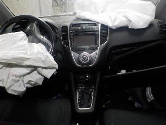 Hyundai Ix20 iX20 (JC) SUV 1.6i 16V (G4FC-G) [92kW]  (11-2010/07-2019) picture 5