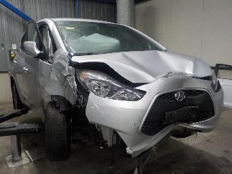 Hyundai Ix20 iX20 (JC) SUV 1.6i 16V (G4FC-G) [92kW]  (11-2010/07-2019) picture 2