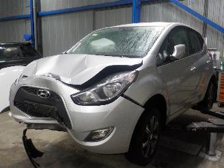 Hyundai Ix20 iX20 (JC) SUV 1.6i 16V (G4FC-G) [92kW]  (11-2010/07-2019) picture 1
