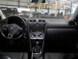 Volkswagen Golf Golf VI (5K1) Hatchback 1.2 TSI BlueMotion (CBZB) [77kW]  (11-2008/11-=
2012) picture 5