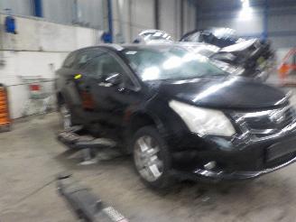 Toyota Avensis Avensis Wagon (T27) Combi 2.2 16V D-4D-F 150 (2AD-FTV) [110kW]  (11-20=
08/10-2018) picture 2