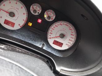 Seat Leon Leon (1M1) Hatchback 5-drs 2.8 V6 24V Cupra 4 (BDE) [150kW]  (02-2001/=
06-2006) picture 2