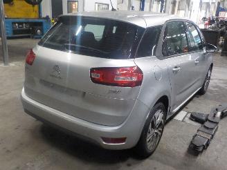 Citroën C4 C4 Picasso (3D/3E) MPV 1.6 BlueHDI 120 (DV6FC(BHZ)) [88kW]  (07-2014/1=
2-2018) picture 3