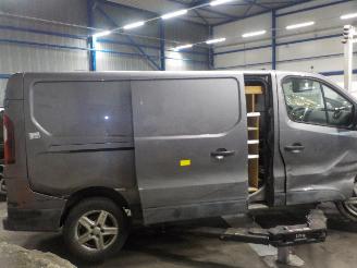 Renault Trafic Trafic (1FL/2FL/3FL/4FL) Van 1.6 dCi 125 Twin Turbo (R9M-452(R9M-D4)) =
[92kW]  (07-2015/...) picture 3